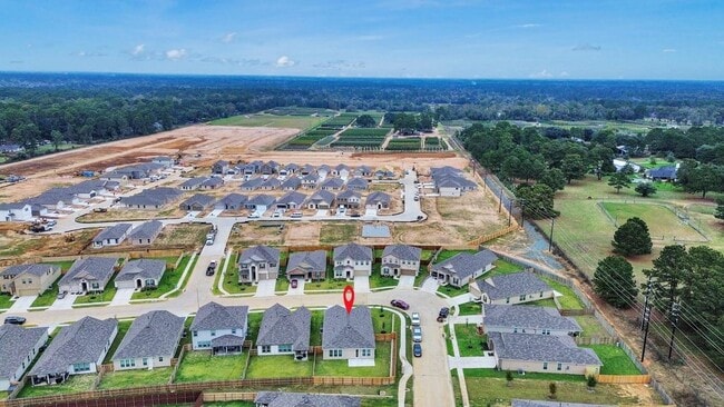 Building Photo - 18211 Hidden Dahlia Dr