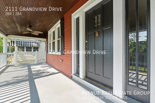 Building Photo - 2111 Grandview Dr