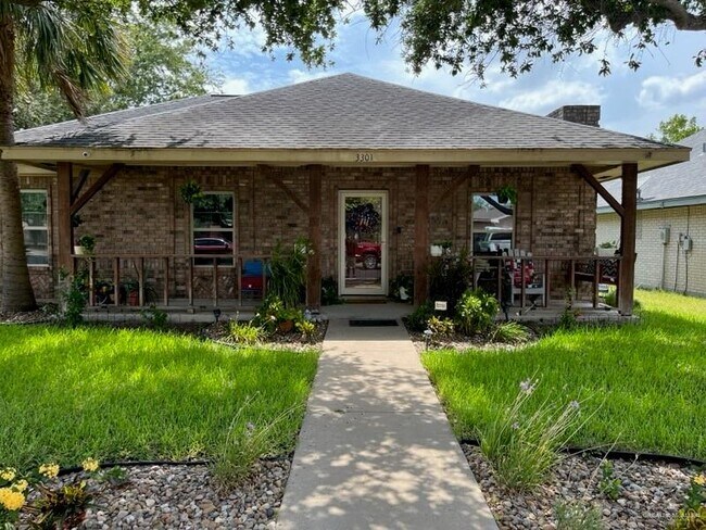 Primary Photo - 3301 Whiskey Dr