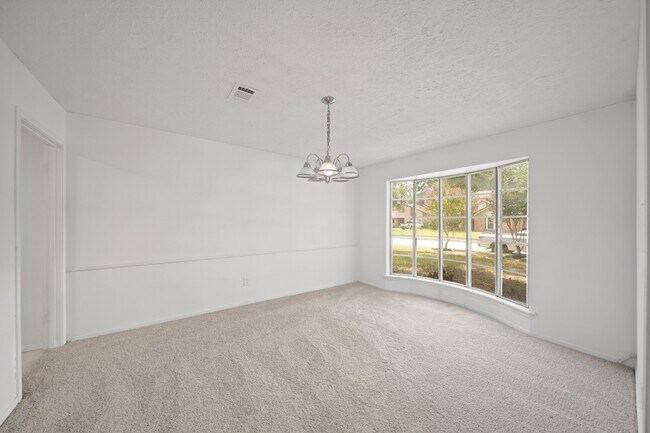 Building Photo - 2531 Anzalone Dr