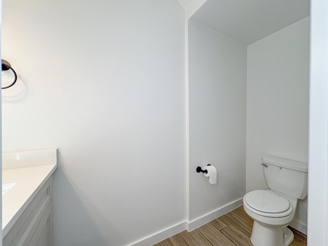 Building Photo - 1222 Sambar Lp