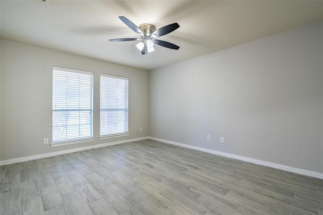 Building Photo - 1528 Canary Dr