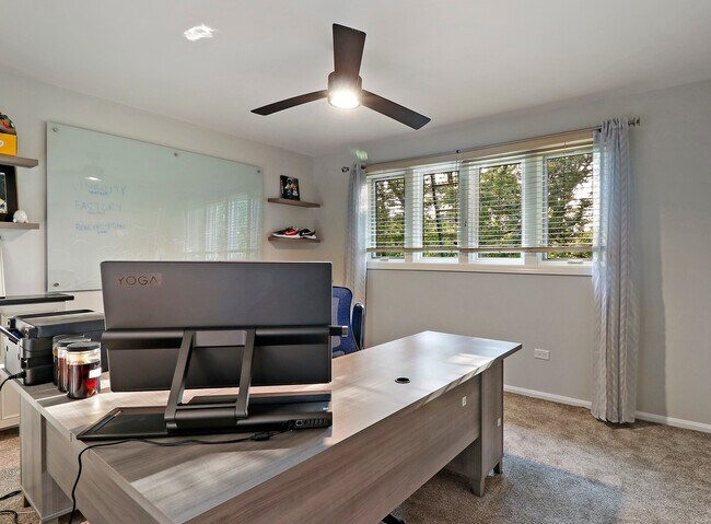 Building Photo - 196 Rosedale Ct