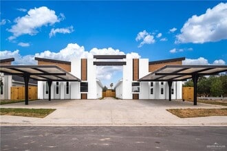 Building Photo - 11 N Alexandrite Ave