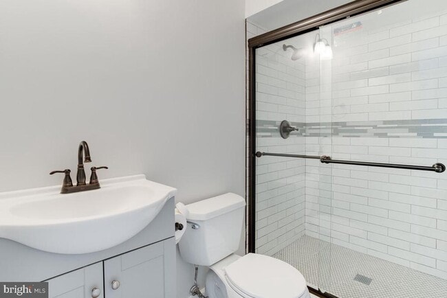 Building Photo - 24 Sebastiani Blvd