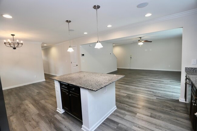 Building Photo - 115 Whitetail Cir