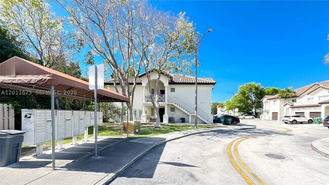 Building Photo - 8902 NW 109th Ct