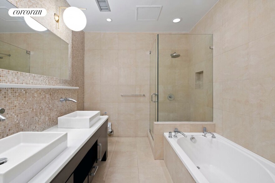 Building Photo - 46 Lispenard St