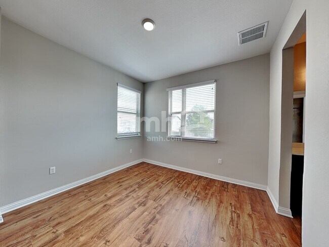 Building Photo - 8113 Turnberry Ln