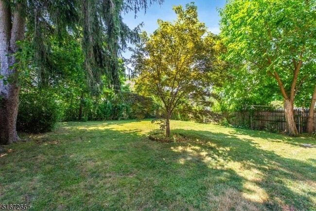 Building Photo - 99 Chesapeake Ave