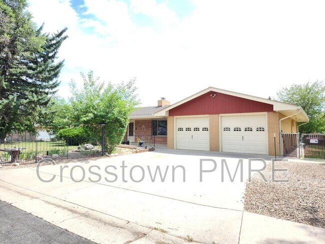 Building Photo - 1326 Fremont Ct