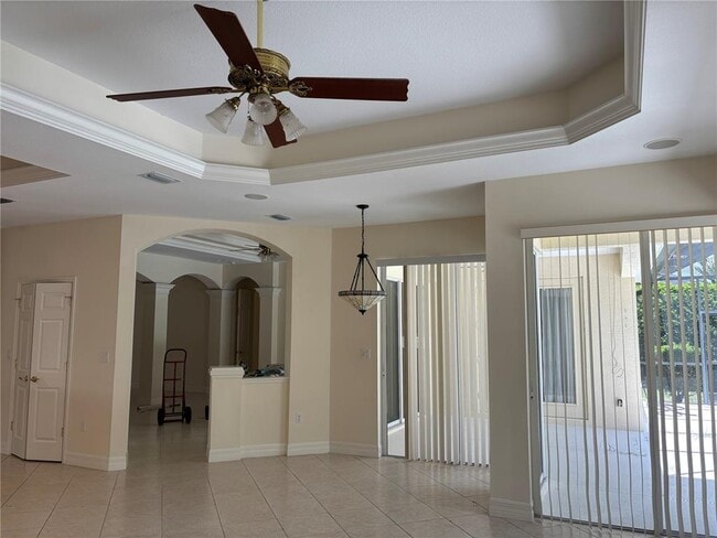 Building Photo - 5835 Covey Ct