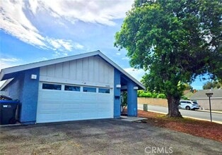 Building Photo - 14842 Waverly Ln