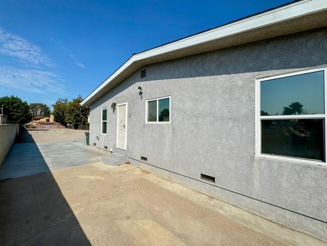 Building Photo - El Cajon 4 Bedroom/1 Bath with Huge Lot fo...