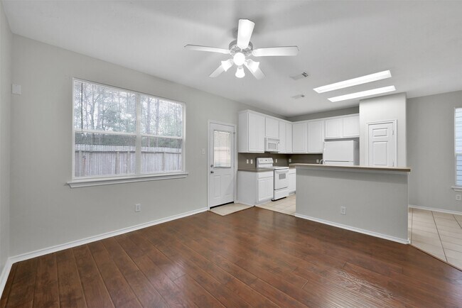Building Photo - 214 W Stedhill Loop