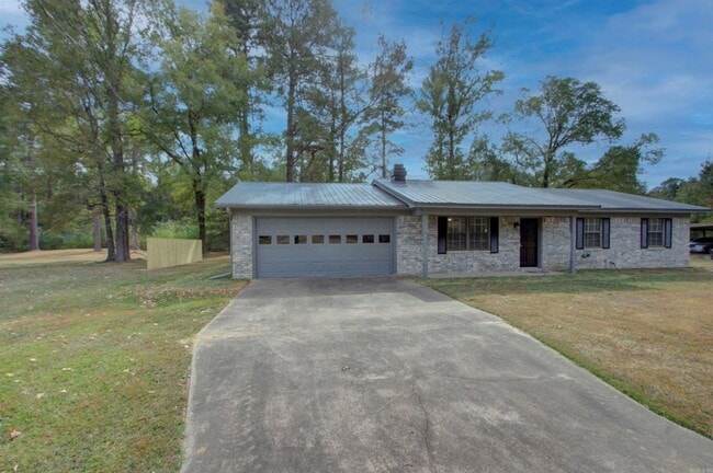 Building Photo - 6503 Chaparral St