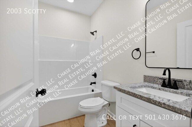 Building Photo - 2003 Scotty-