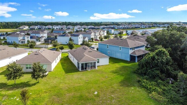 Building Photo - 2232 Bur Oak Blvd