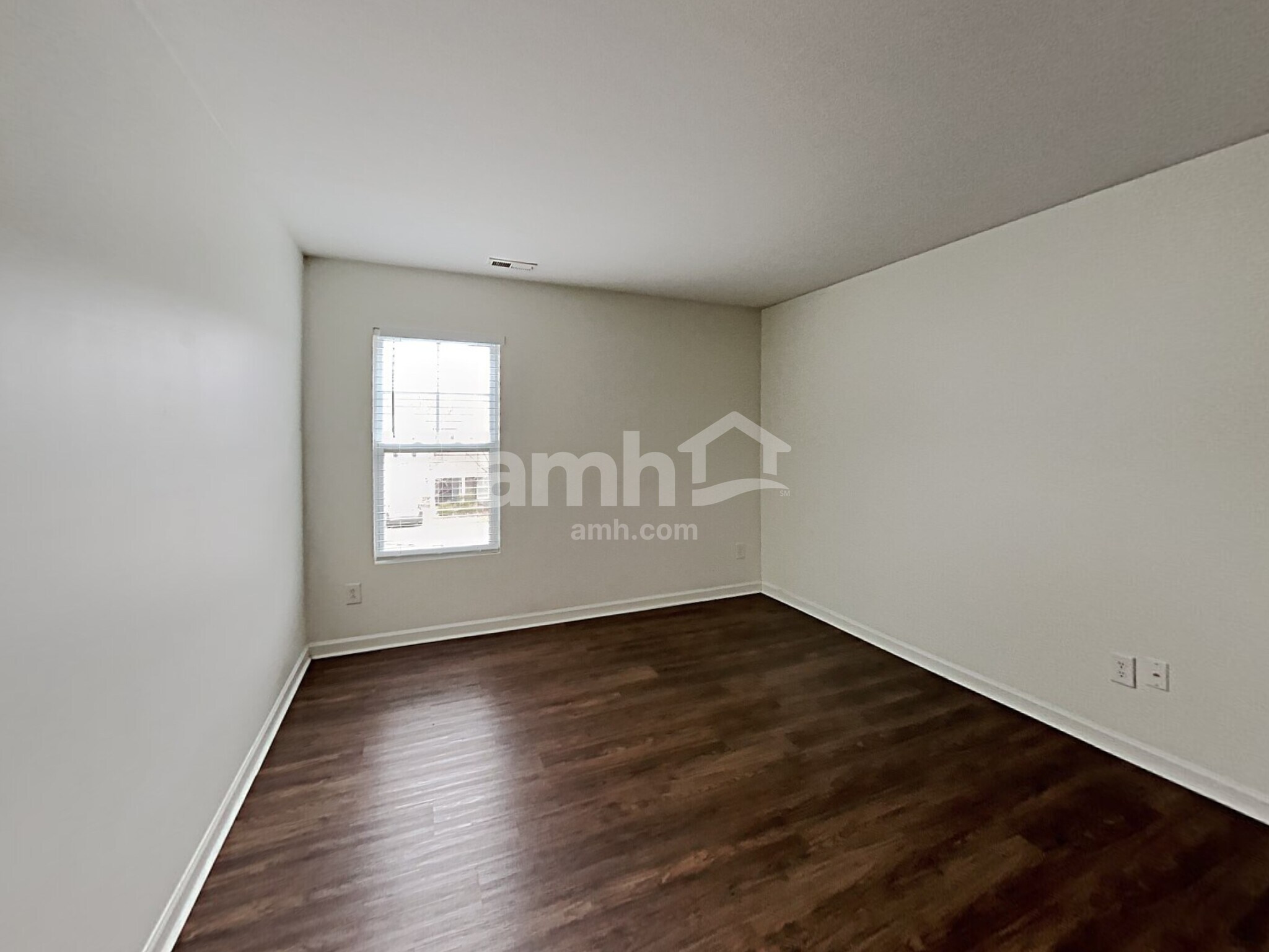 Building Photo - 6840 Horseback Ln