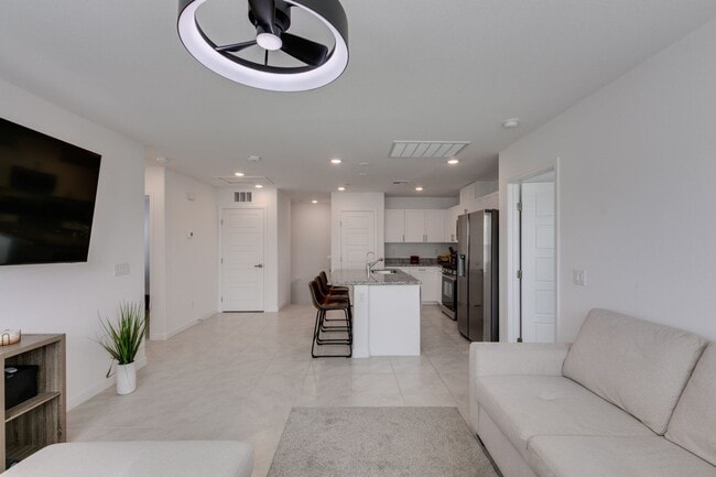 Building Photo - 2024 Lennar-Built Fully Furnished 2BR + Office Space Townhome-Style Condo in Cadence