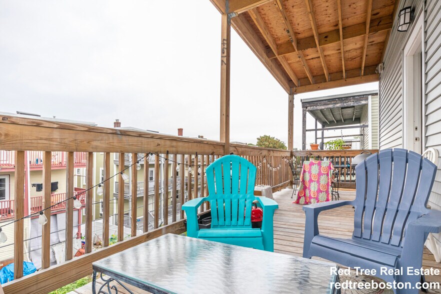 Building Photo - 35 Harbor View St