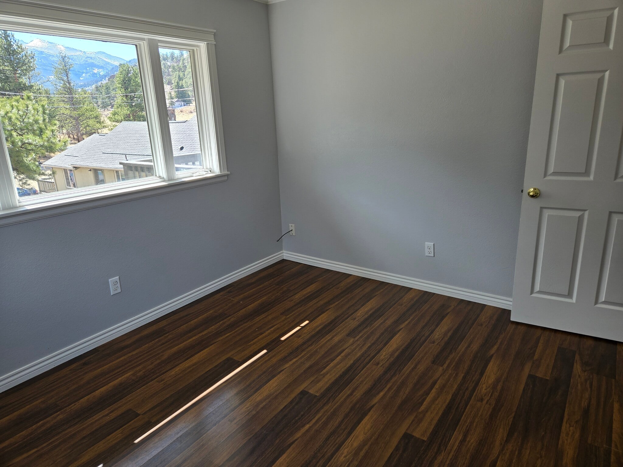 Bedroom 2 - 2089 Eagle Cliff Rd