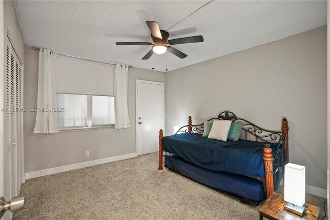 Building Photo - 777 S Federal Hwy