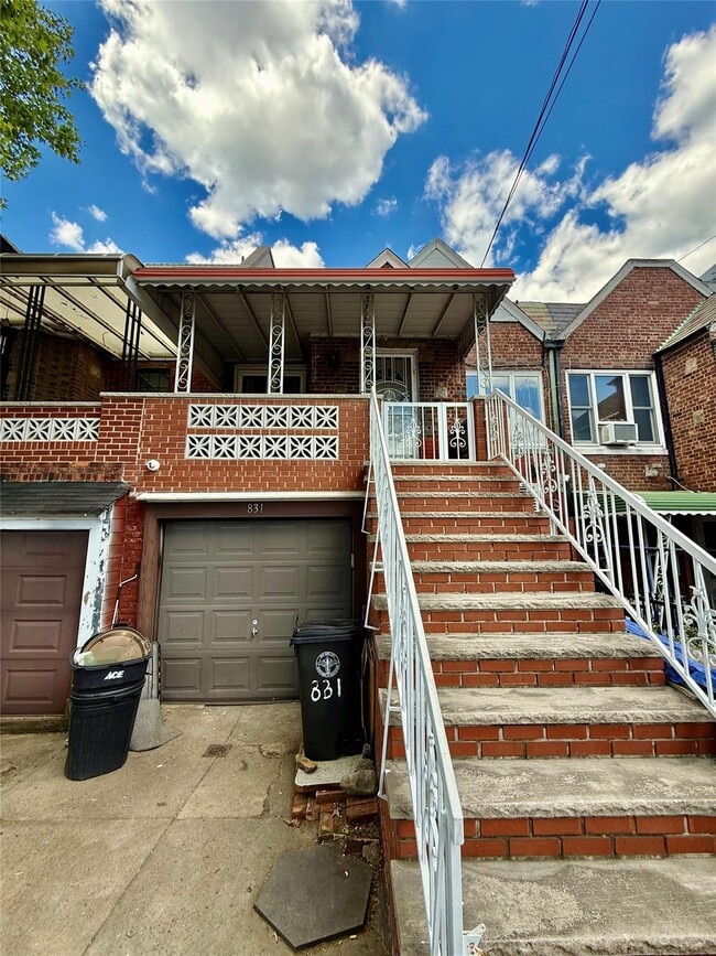 Primary Photo - 831 Avenue Z
