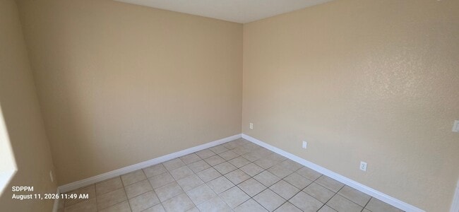 Building Photo - 13927 Midland Rd