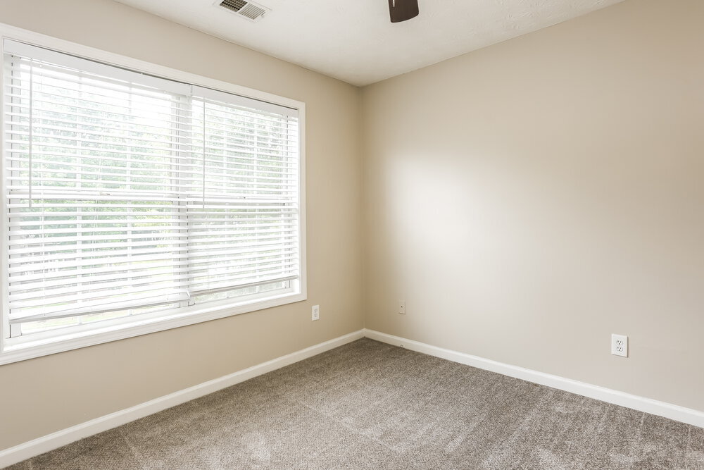 Building Photo - 1015 Maple Leaf Dr