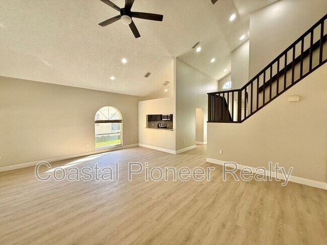 Building Photo - 8731 Huntfield St