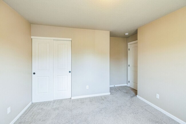 Building Photo - 2503 Carson Loop