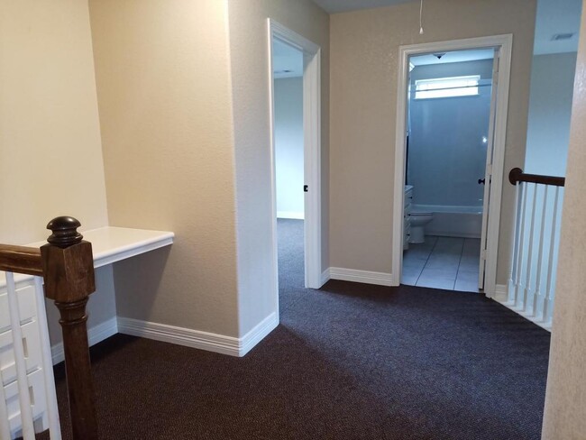 Building Photo - 1718 Avenue G