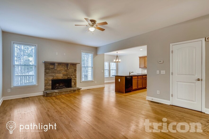 Building Photo - 567 Blackberry Run Trail