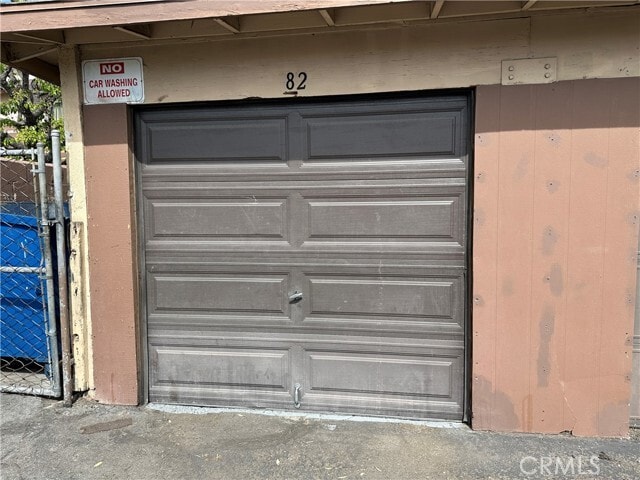 Building Photo - 440 W Orangewood Ave