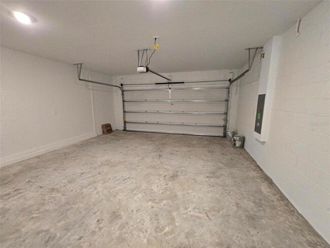 Building Photo - 3611 Hardman Dr