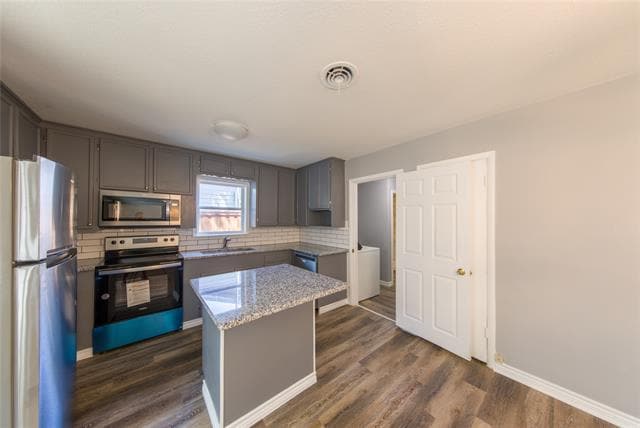 Building Photo - 418 Apollo Ct