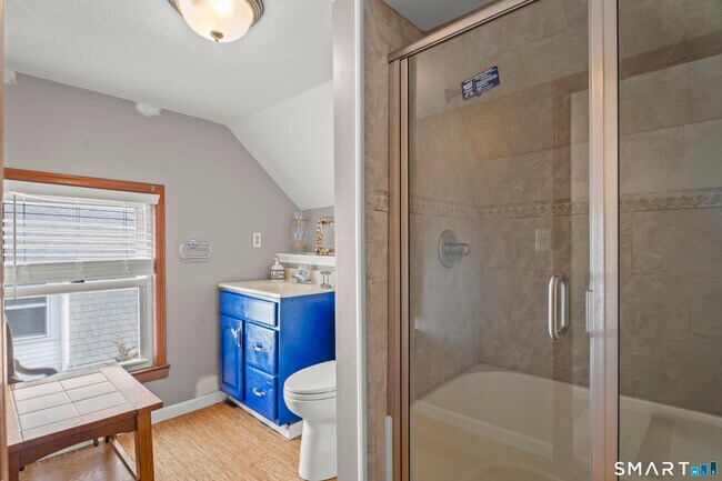 Building Photo - 94 Neptune Ave