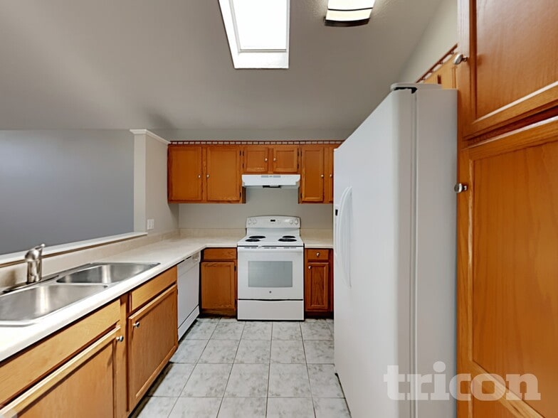 Building Photo - 1253 Ashworth Dr