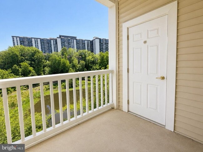 Building Photo - 4550 Strutfield Ln