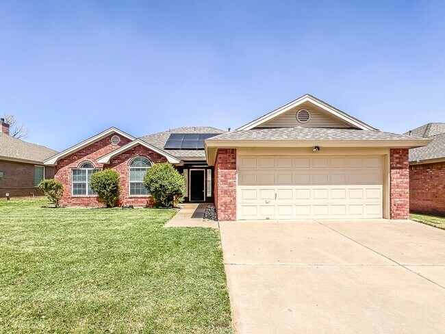 Building Photo - 4 bedroom 2.5 bathroom house in Cooper ISD with Solar!!