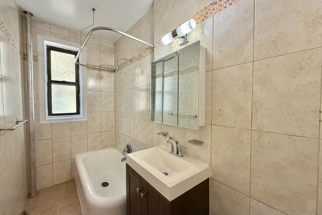 Floorplan - 213 Bennett Avenue