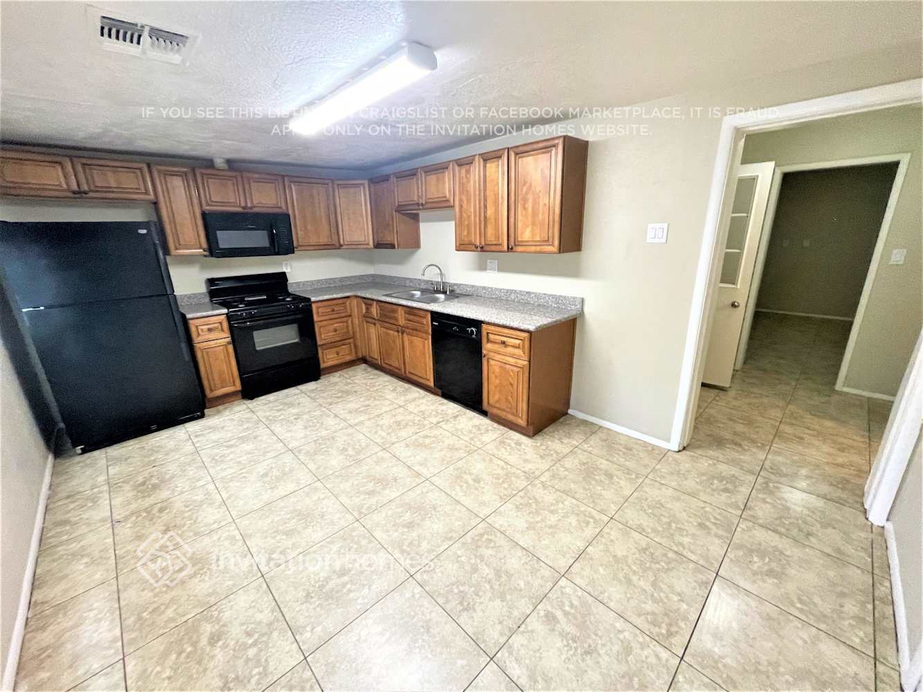 Building Photo - 2039 E Osborn Rd