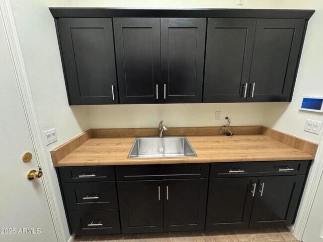 Building Photo - 11678 E Appaloosa Pl