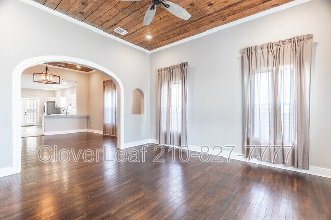 Building Photo - 242 Furnish Ave