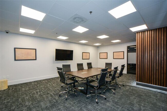 Building Photo - 620 Peachtree St NE