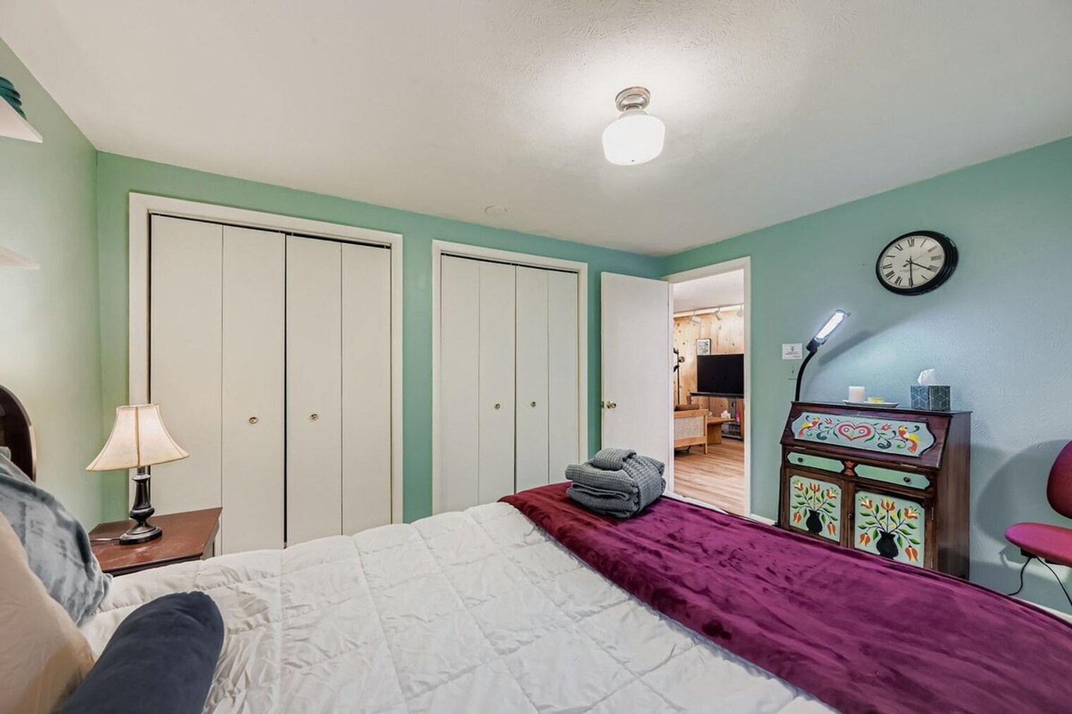 Building Photo - 2751 Glenwood Dr