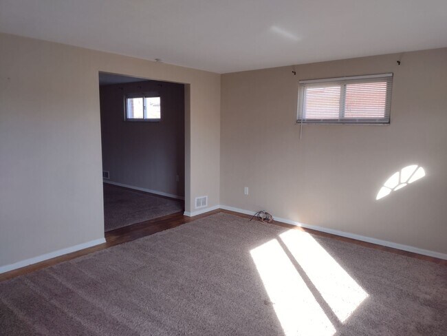 Building Photo - Beautiful Home for Rent