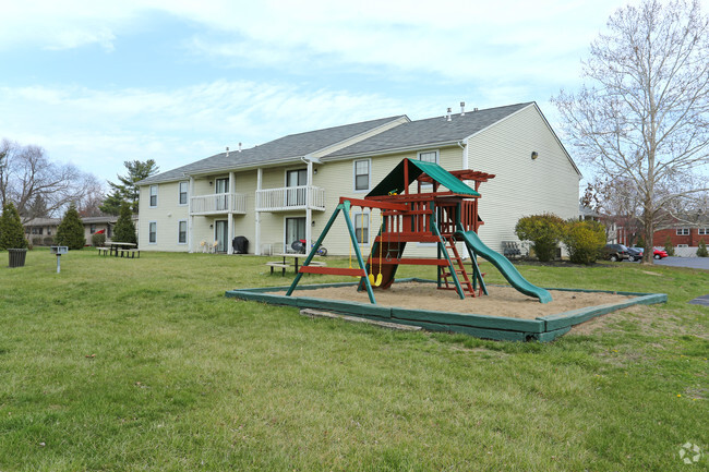 Building Photo - Plaza Square Apartments