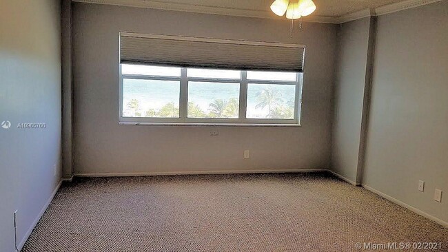 Building Photo - 111 N Pompano Beach Blvd